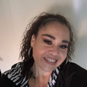 Meet your Posher, Roberta